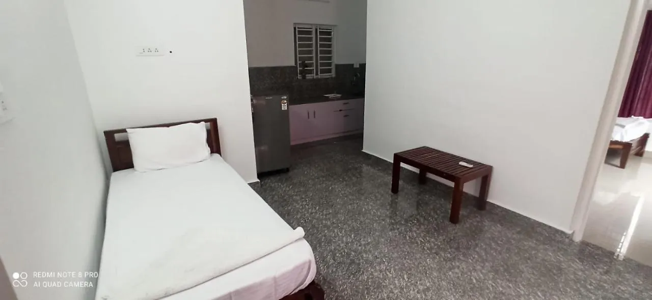 3R Residency Munnar Hostel
