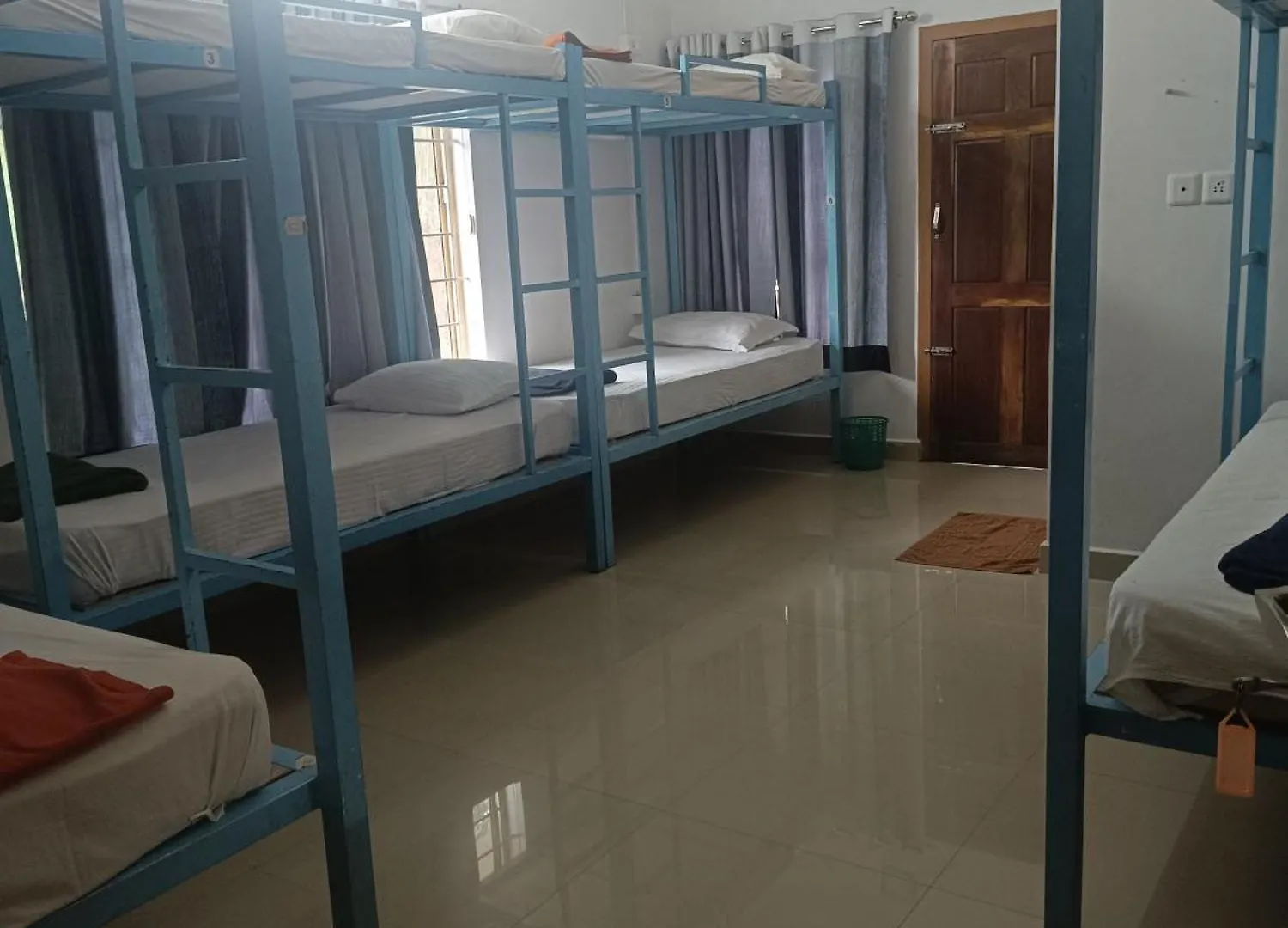 3R Residency Munnar Hostel